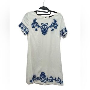 NWT Lulus Tale to Tell Blue and Ivory Embroidered Shift Dress • Size Small